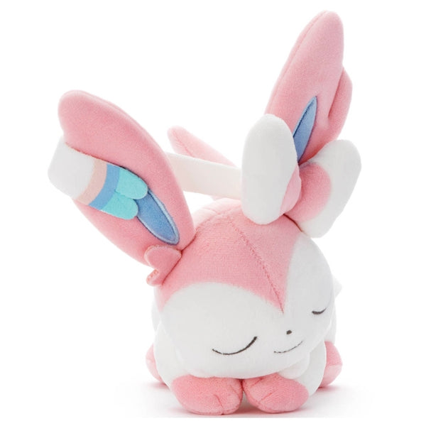 Sleepy Friend Plushie – Sylveon